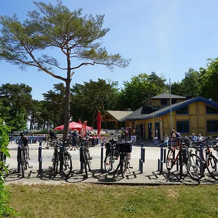 Exklusive In Mit Garten Lejlighed *
